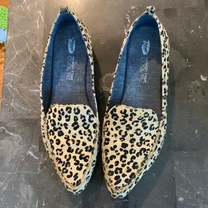Flats leopard print